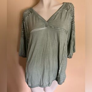 POL Boho Crochet Sleeve Top